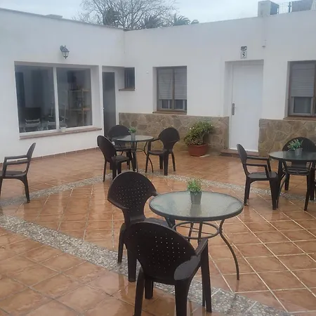 Llar De Laura Farm stay *